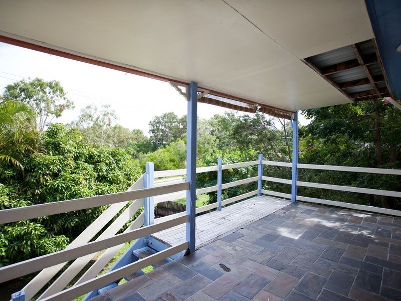 68-70 Mango Avenue, Eimeo QLD 4740