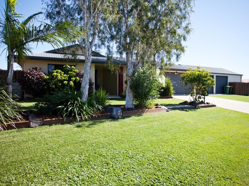 2 Irene Court, Eimeo QLD 4740