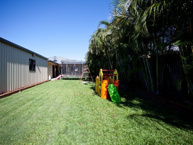 2 Irene Court, Eimeo QLD 4740