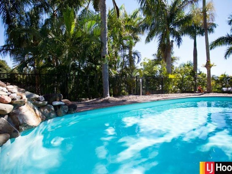 15 Sologinkins Road, Rural View QLD 4740
