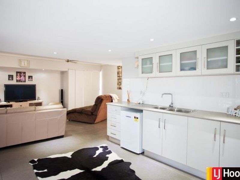 15 Sologinkins Road, Rural View QLD 4740