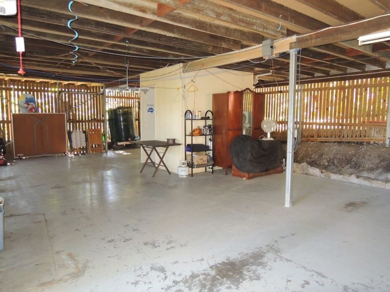 15 Hillcrest Street, Eimeo QLD 4740