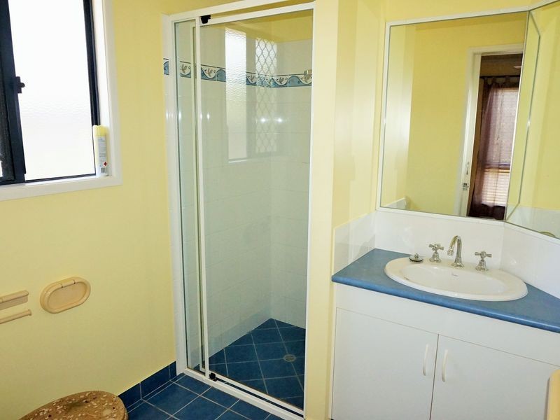 3 Sunset Place, Eimeo QLD 4740