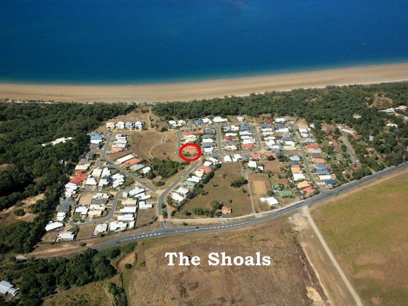 33 Starboard Circuit, Shoal Point QLD 4750