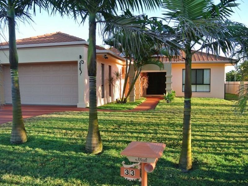 33 Starboard Circuit, Shoal Point QLD 4750