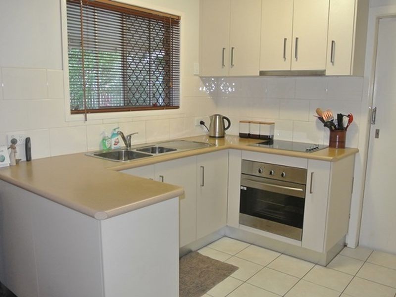 13 Leahy Street, Beaconsfield QLD 4740