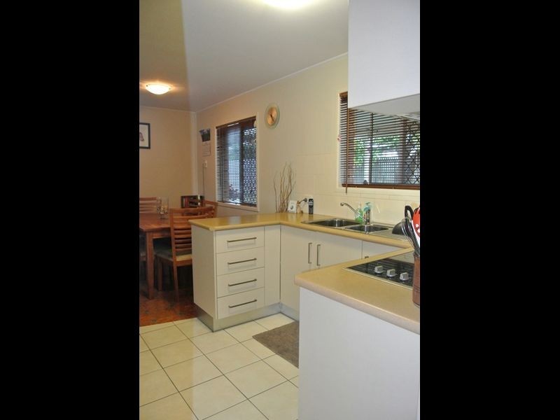 13 Leahy Street, Beaconsfield QLD 4740