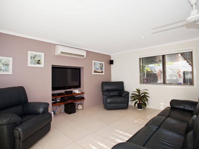 37 Pacific Drive, Blacks Beach QLD 4740