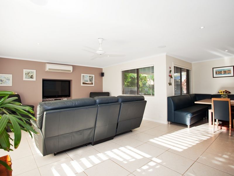 37 Pacific Drive, Blacks Beach QLD 4740