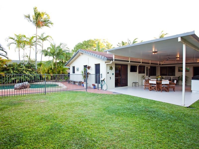 37 Pacific Drive, Blacks Beach QLD 4740