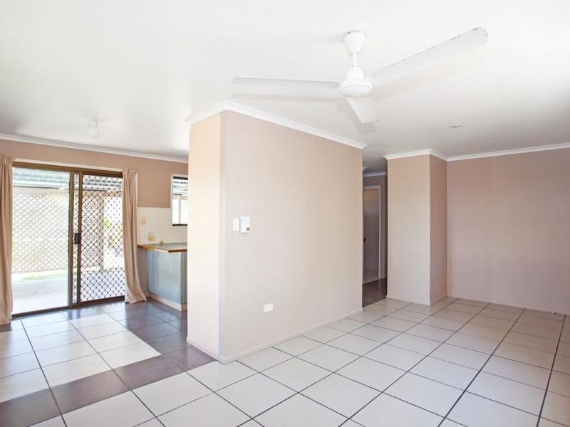2 McCrossin Court, Eimeo QLD 4740