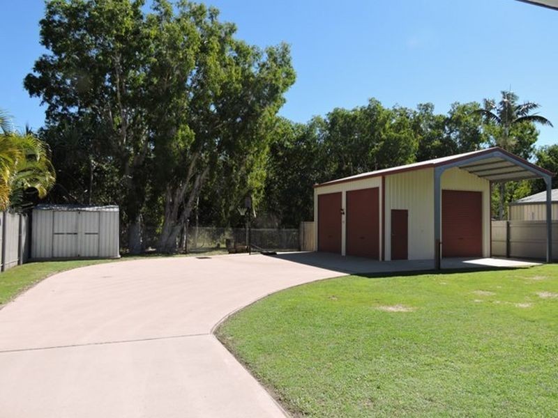 55 Geoffrey Thomas Drive, Bucasia QLD 4750