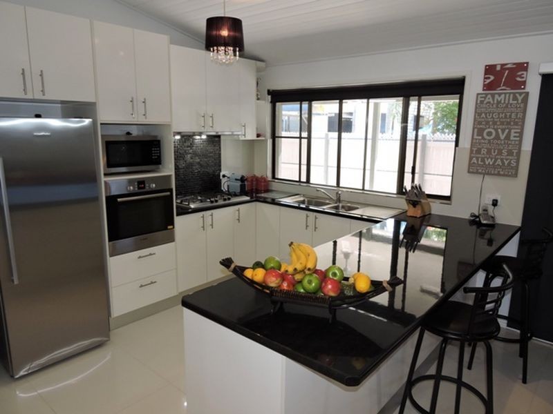 55 Geoffrey Thomas Drive, Bucasia QLD 4750