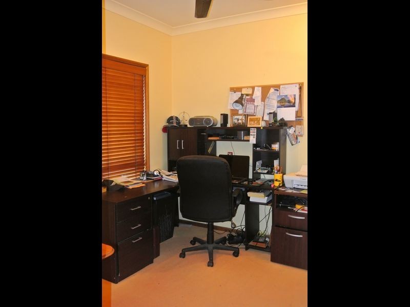 6 The Top Deck, Blacks Beach QLD 4740