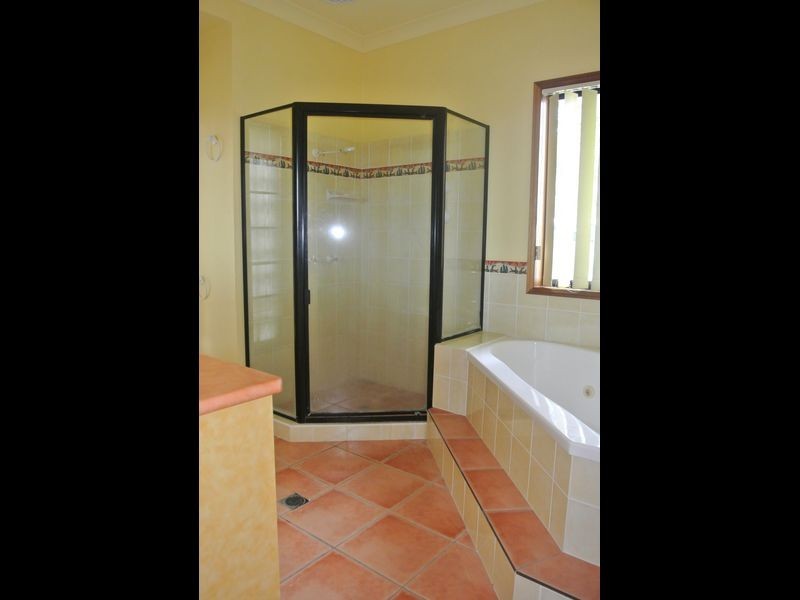 6 The Top Deck, Blacks Beach QLD 4740
