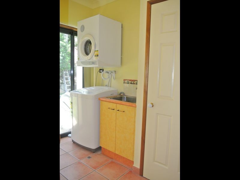 6 The Top Deck, Blacks Beach QLD 4740
