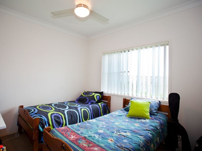 34 Whitehaven Drive, Eimeo QLD 4740