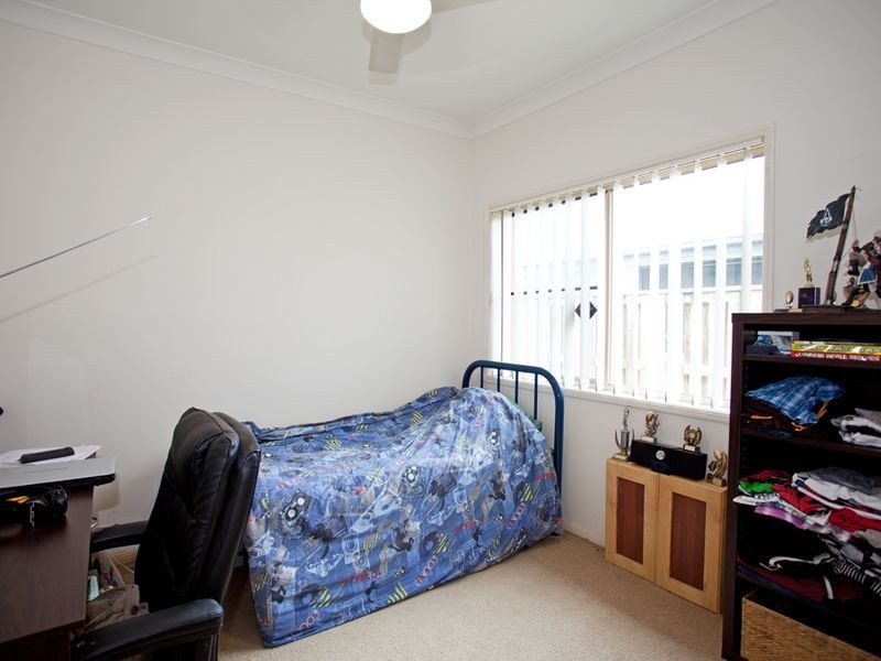 34 Whitehaven Drive, Eimeo QLD 4740