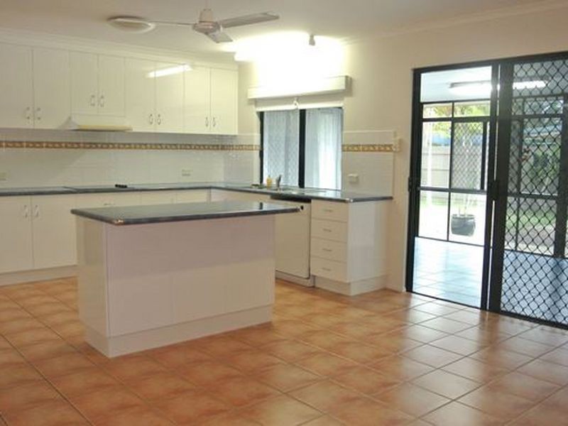 23 Spinnaker Way, Bucasia QLD 4750