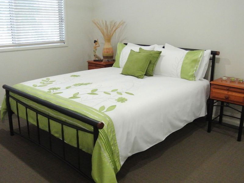 7 Schooner Avenue, Shoal Point QLD 4750