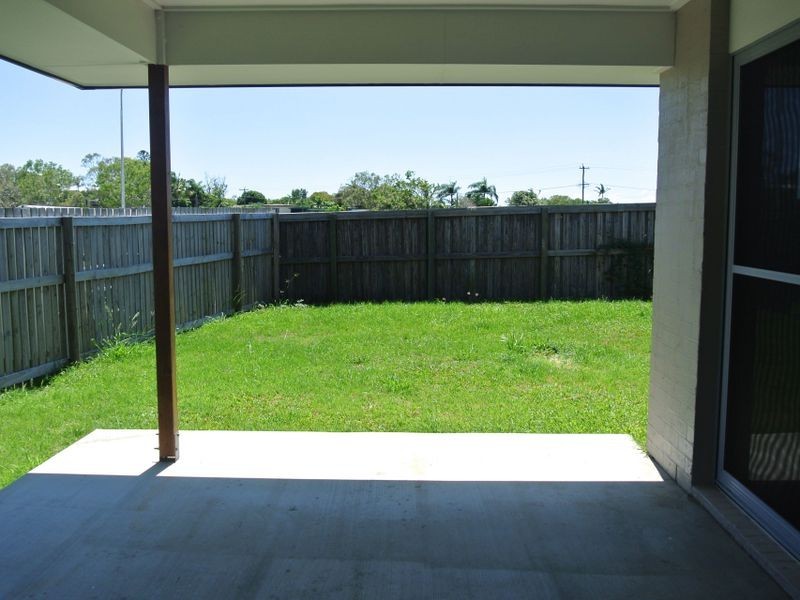 21 Dobinson Street, Bucasia QLD 4750
