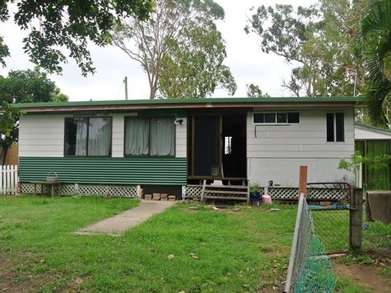 74 Shoal Point Road, Bucasia QLD 4750