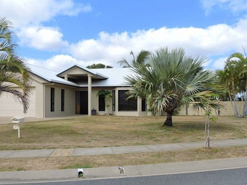 2-4 Seychelles Road, Shoal Point QLD 4750