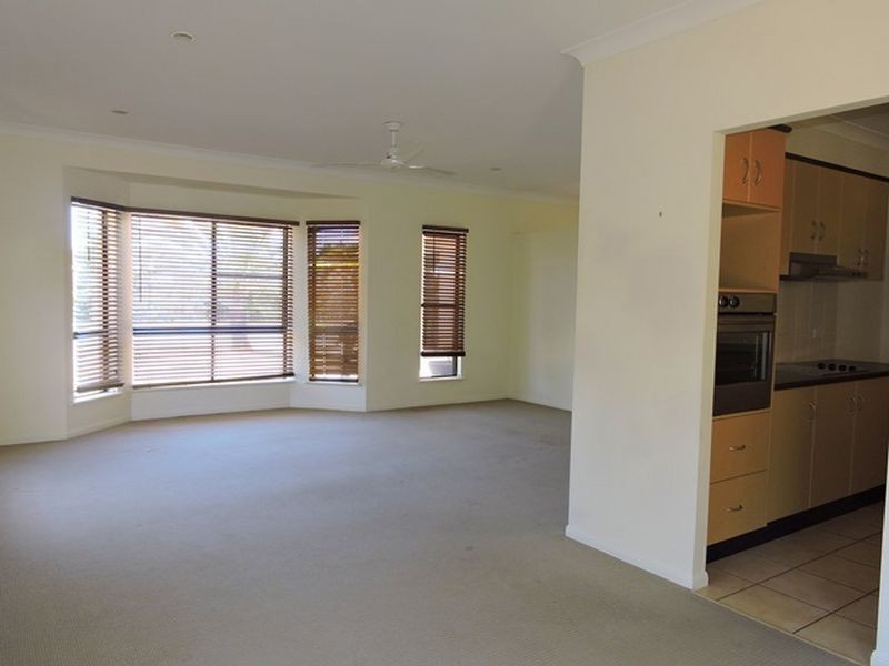 2-4 Seychelles Road, Shoal Point QLD 4750