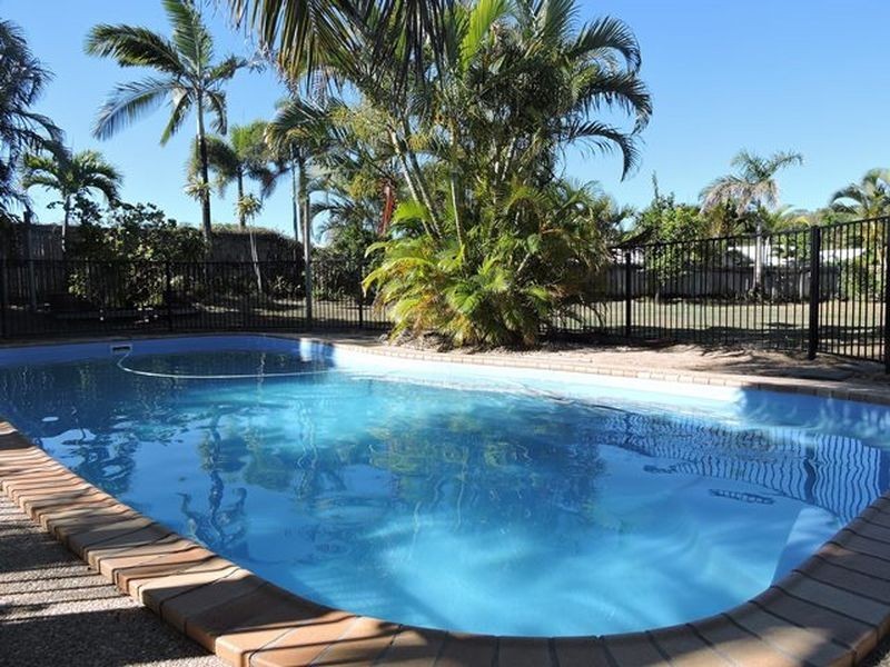 2-4 Seychelles Road, Shoal Point QLD 4750