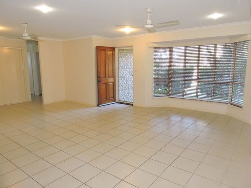 11 Sharp Street, Rural View QLD 4740