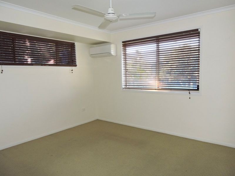 11 Sharp Street, Rural View QLD 4740