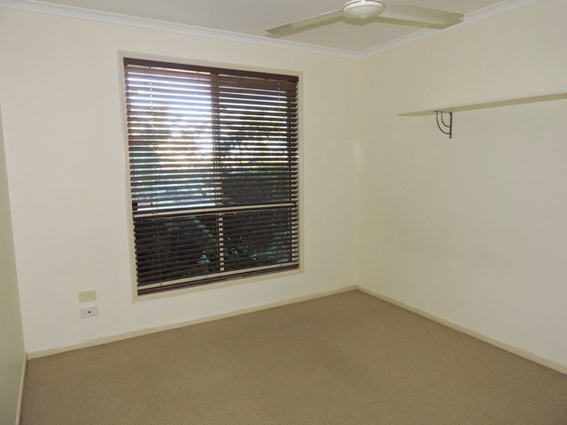 11 Sharp Street, Rural View QLD 4740