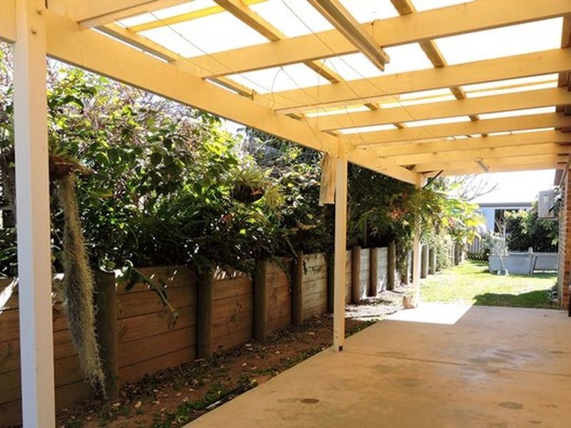 11 Sharp Street, Rural View QLD 4740