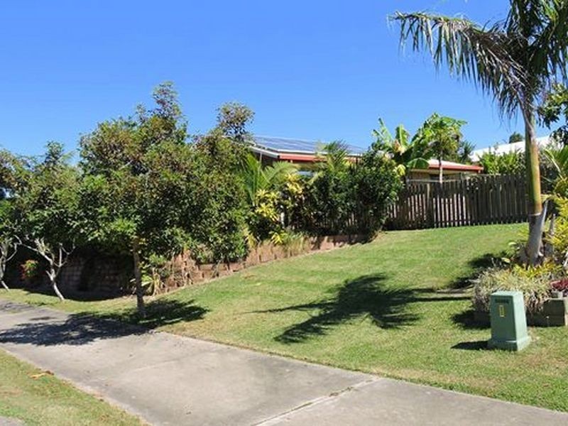 11 Sharp Street, Rural View QLD 4740