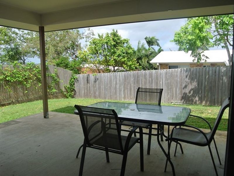 41 Dobinson Street, Bucasia QLD 4750