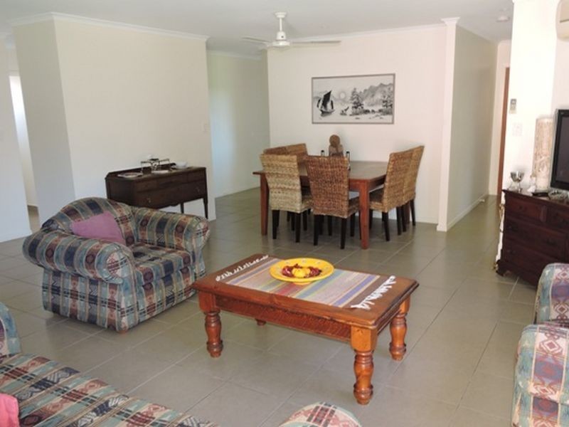 7 Townsend Street, Bucasia QLD 4750