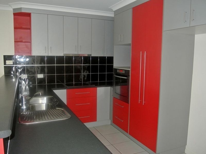 10 Lance Street, Bucasia QLD 4750