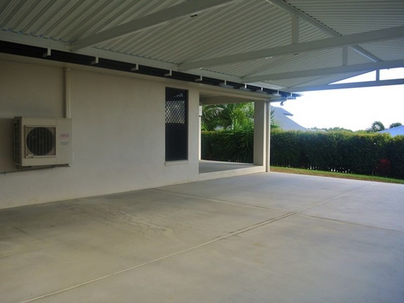 10 Lance Street, Bucasia QLD 4750