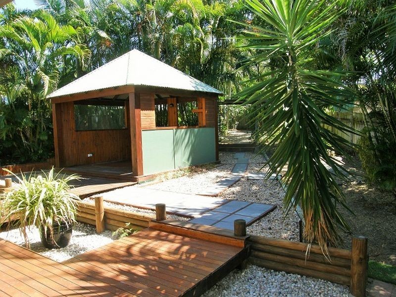 4 Teanna Court, Eimeo QLD 4740