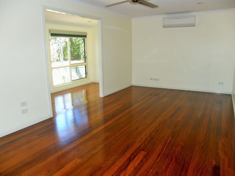 4 Teanna Court, Eimeo QLD 4740