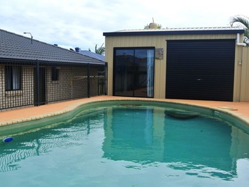 11 Dustwill Street, Eimeo QLD 4740