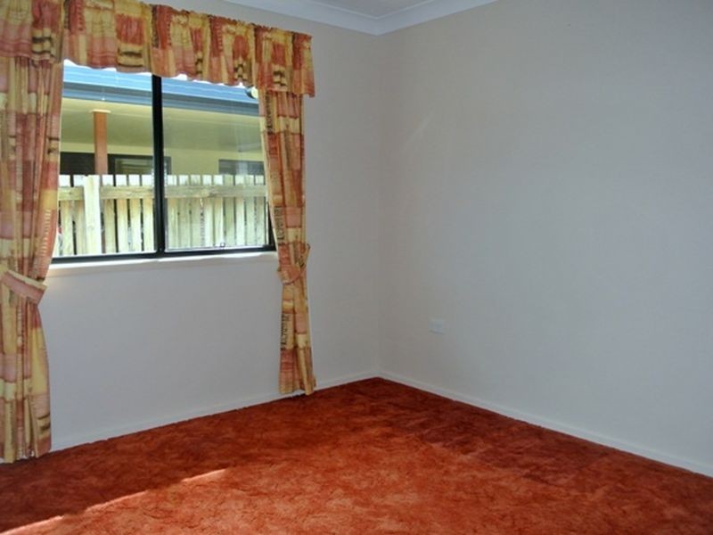 11 Dustwill Street, Eimeo QLD 4740