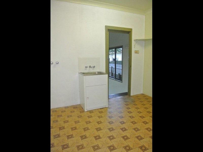 5 Gladstone Street, Eimeo QLD 4740