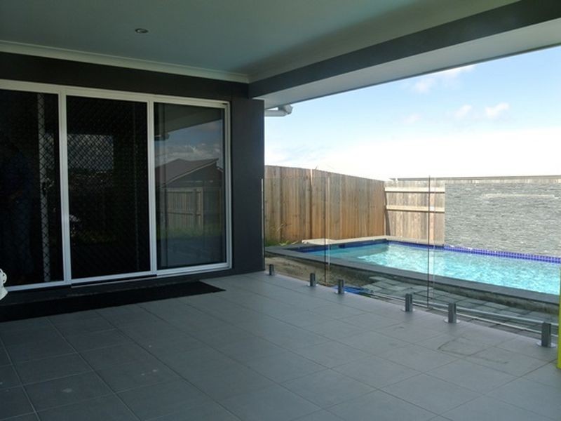 1-3 Yatay Street, Rural View QLD 4740