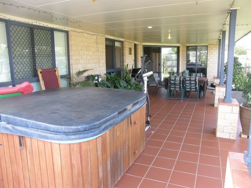 49 Frank Crowley Drive, Glenella QLD 4740