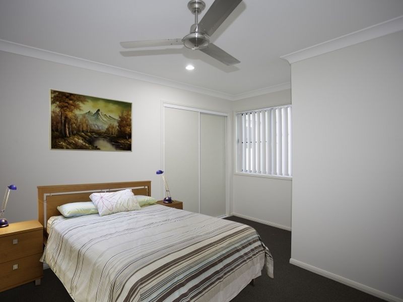 76 Schooner Avenue, Shoal Point QLD 4750