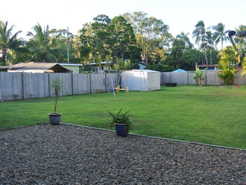 112 Waverley Street, Bucasia QLD 4750