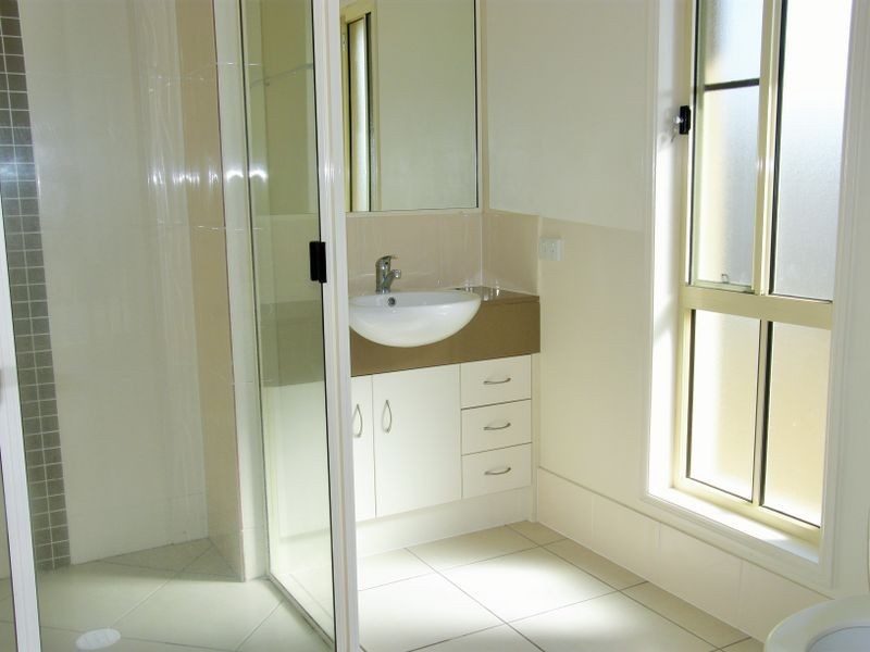 30 Whitehaven Drive, Blacks Beach QLD 4740