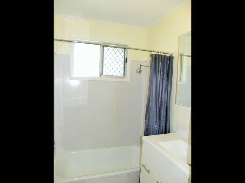 1 & 2/31 Coles Road, Andergrove QLD 4740