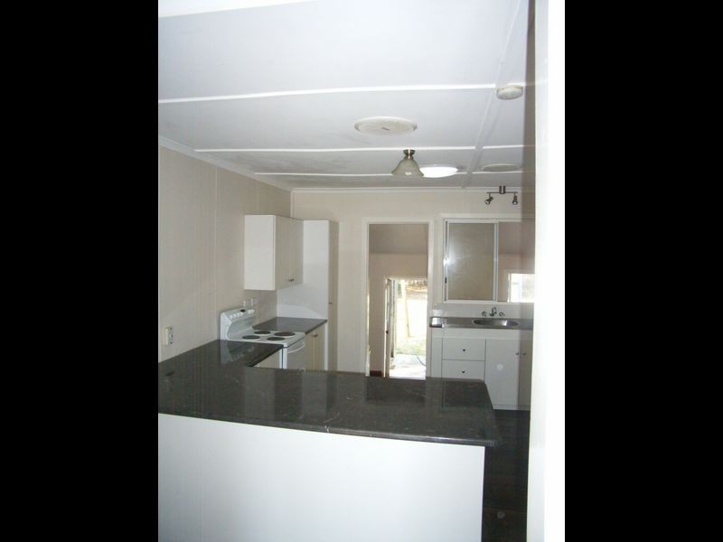 28 Waverley Street, Bucasia QLD 4750